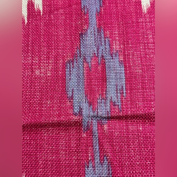 Gaston y Daniela Fabric Sample Remnant Ikat 11” Rojo Pink Purple Crafts - Picture 11 of 14